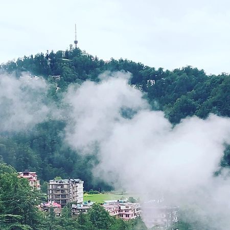 Shimla Pines Homestay Buitenkant foto