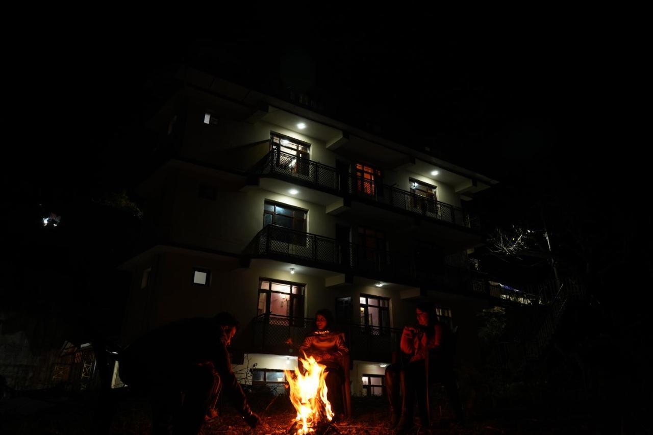 Shimla Pines Homestay Buitenkant foto
