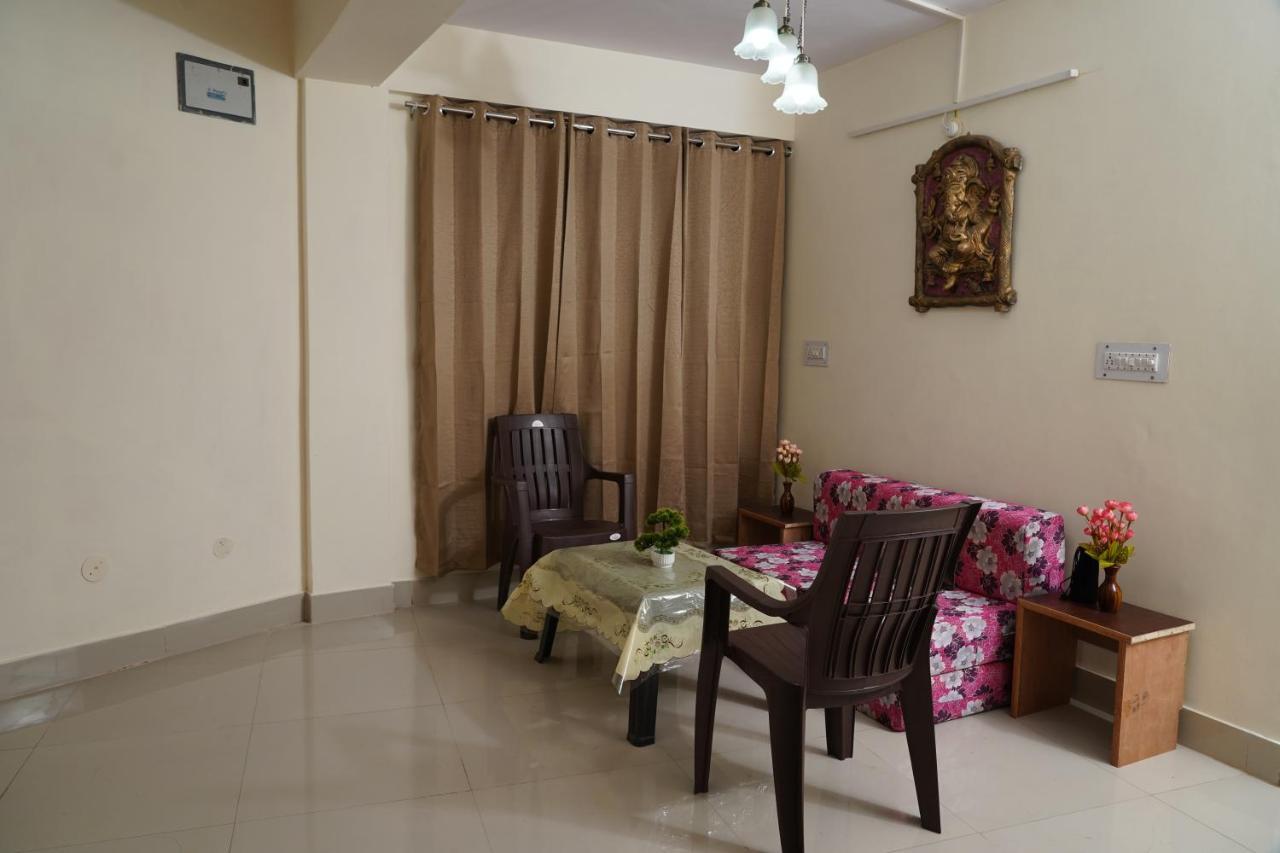 Shimla Pines Homestay Buitenkant foto